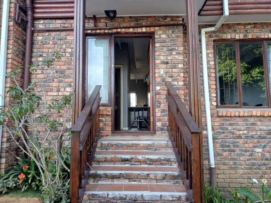3 Bedroom Property for Sale in Heatherlands Western Cape
